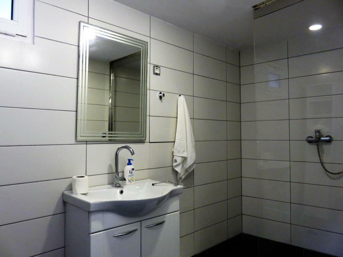 Apartament Крес Екстериор снимка
