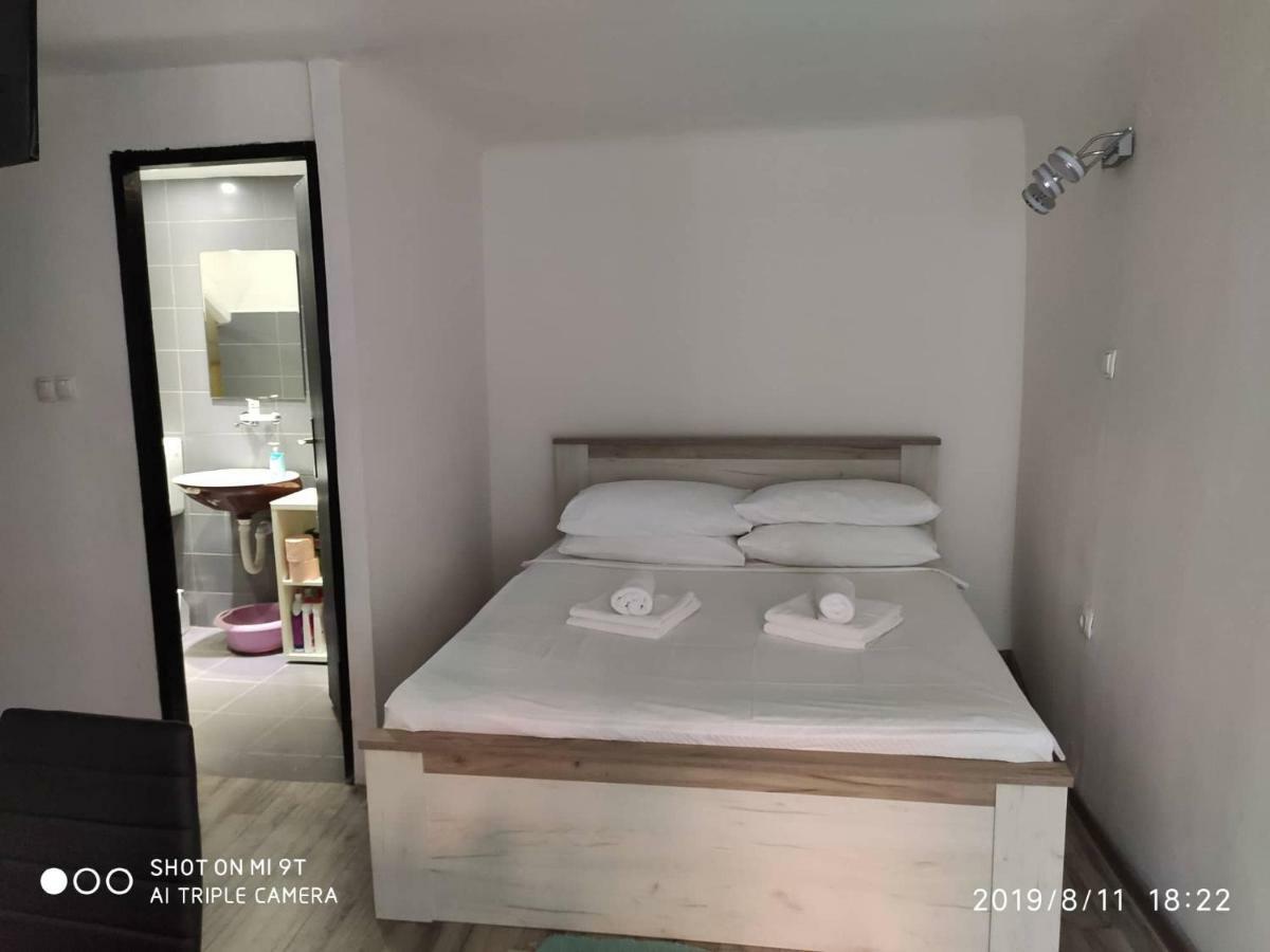Apartament Крес Екстериор снимка